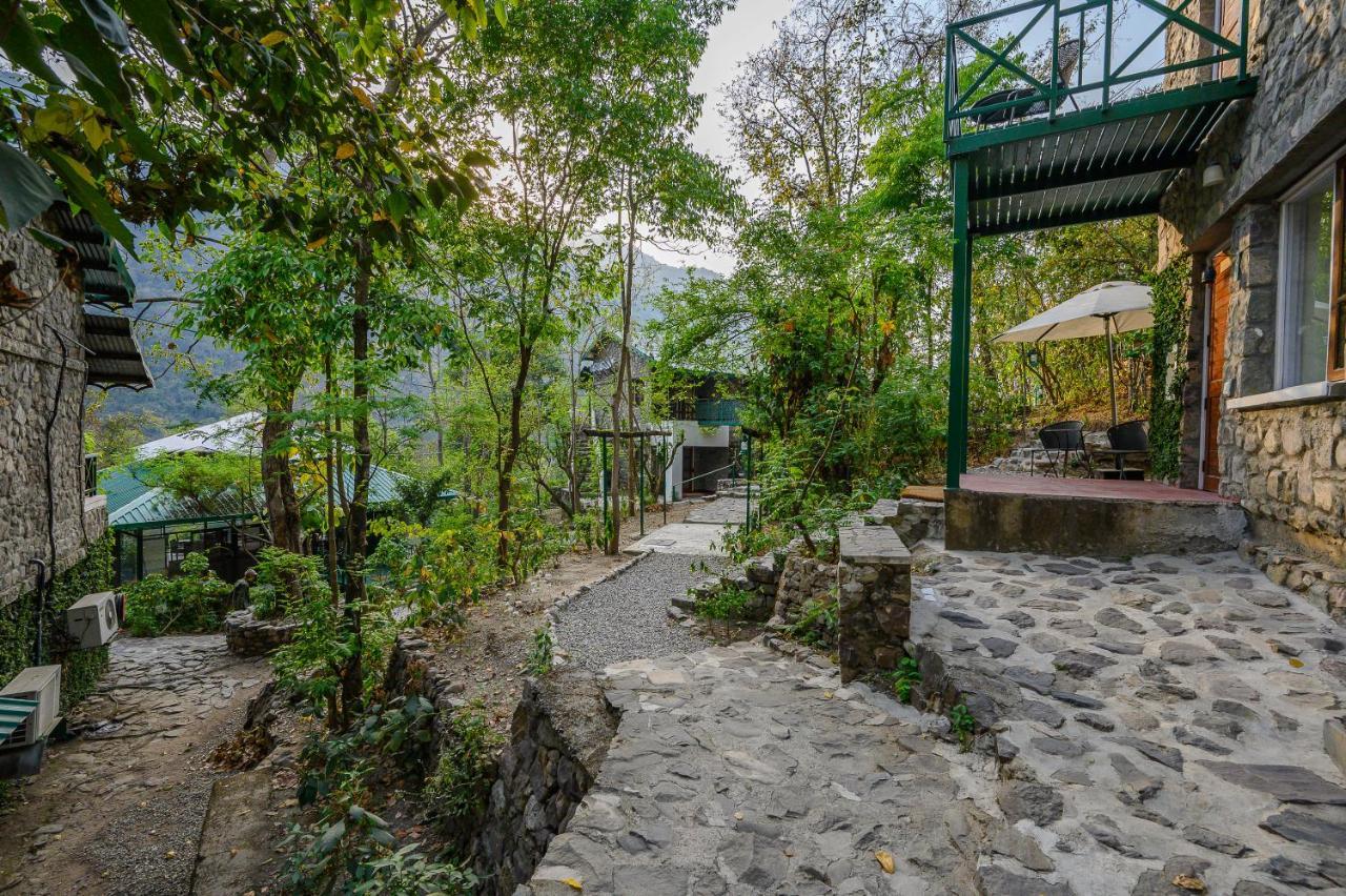 Neemrana'S Glasshouse On The Ganges Rishīkesh Extérieur photo